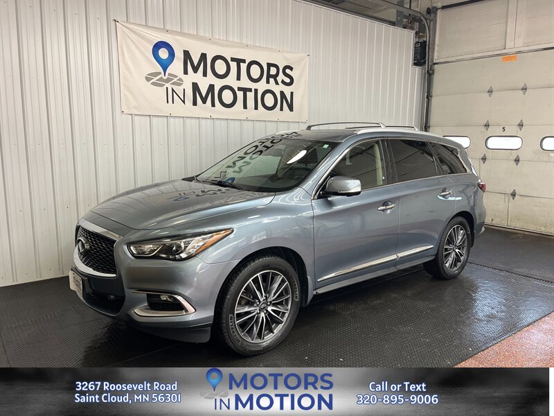 2017 INFINITI QX60 AWD  