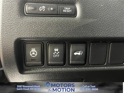 2017 Nissan Murano Platinum AWD w/Sunroof   - Photo 14 - Saint Cloud, MN 56301