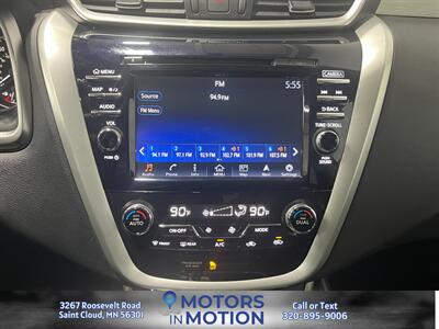2017 Nissan Murano Platinum AWD w/Sunroof   - Photo 12 - Saint Cloud, MN 56301