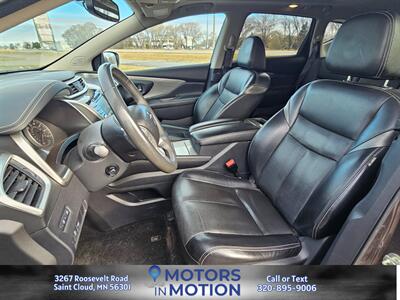 2017 Nissan Murano Platinum AWD - Photo 16 - Saint Cloud, MN 56301