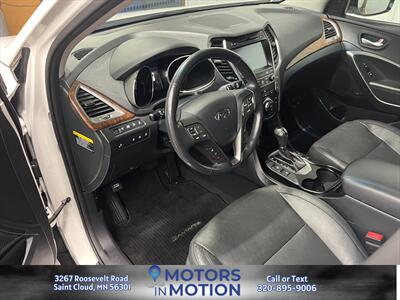2017 Hyundai Santa Fe Limited Ultimate AWD w/Sunroof   - Photo 9 - Saint Cloud, MN 56301