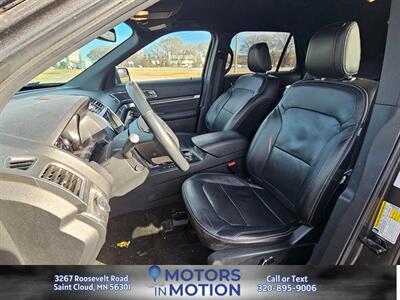 2018 Ford Explorer Limited 4WD   - Photo 14 - Saint Cloud, MN 56301