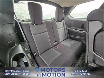2017 Nissan Pathfinder S - Photo 17 - Saint Cloud, MN 56301