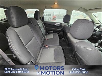 2017 Nissan Pathfinder S - Photo 18 - Saint Cloud, MN 56301