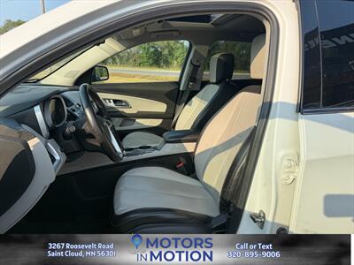 2017 Chevrolet Equinox Premier AWD   - Photo 9 - Saint Cloud, MN 56301