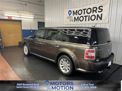 2011 Ford Flex SEL AWD 3rd row w/Sunroof   - Photo 8 - Saint Cloud, MN 56301