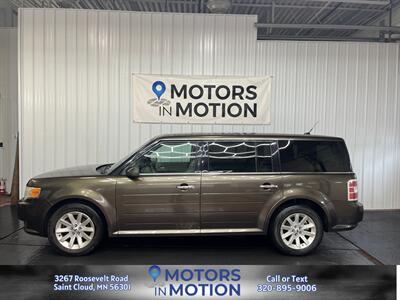 2011 Ford Flex SEL AWD 3rd row w/Sunroof   - Photo 2 - Saint Cloud, MN 56301