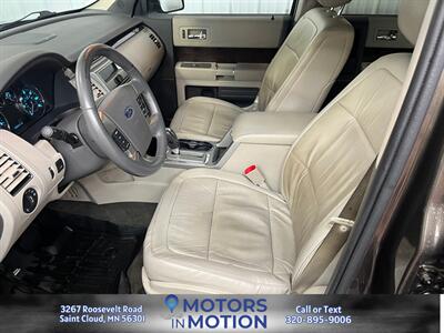 2011 Ford Flex SEL AWD 3rd row w/Sunroof   - Photo 10 - Saint Cloud, MN 56301