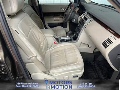 2011 Ford Flex SEL AWD 3rd row w/Sunroof   - Photo 15 - Saint Cloud, MN 56301