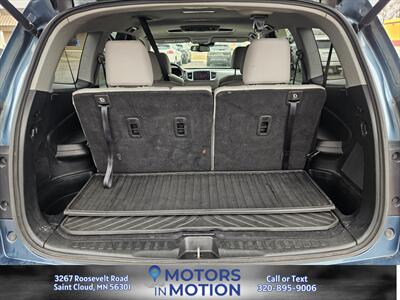 2016 Honda Pilot Touring AWD w/Sunroof & DVD - Photo 17 - Saint Cloud, MN 56301