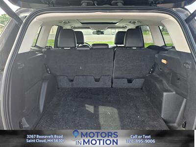 2013 Ford Escape Titanium AWD w/Panoramic Sunroof   - Photo 19 - Saint Cloud, MN 56301