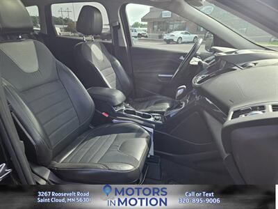 2013 Ford Escape Titanium AWD w/Panoramic Sunroof   - Photo 16 - Saint Cloud, MN 56301