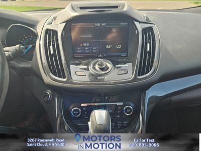 2013 Ford Escape Titanium AWD w/Panoramic Sunroof   - Photo 14 - Saint Cloud, MN 56301