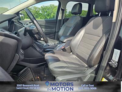 2013 Ford Escape Titanium AWD w/Panoramic Sunroof   - Photo 9 - Saint Cloud, MN 56301