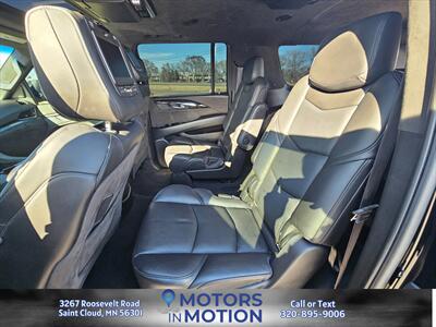 2016 Cadillac Escalade ESV Platinum 4x4 w/Sunroof & DVD   - Photo 17 - Saint Cloud, MN 56301