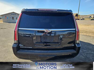 2016 Cadillac Escalade ESV Platinum 4x4 w/Sunroof & DVD   - Photo 4 - Saint Cloud, MN 56301