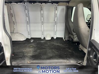 2018 Chevrolet Express RWD 3500 6.0L - Photo 16 - Saint Cloud, MN 56301