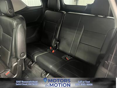 2018 Chevrolet Traverse 3LT AWD w/Leather and Sunroof   - Photo 18 - Saint Cloud, MN 56301