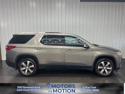 2018 Chevrolet Traverse 3LT AWD w/Leather and Sunroof   - Photo 5 - Saint Cloud, MN 56301