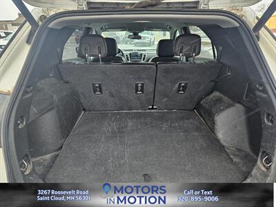 2018 Chevrolet Equinox Premier AWD   - Photo 17 - Saint Cloud, MN 56301