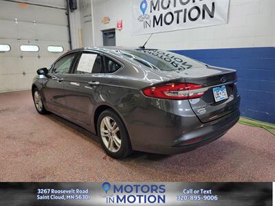 2018 Ford Fusion SE   - Photo 8 - Saint Cloud, MN 56301