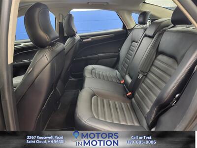 2018 Ford Fusion SE   - Photo 17 - Saint Cloud, MN 56301