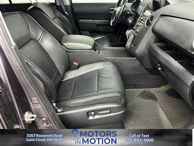 2014 Honda Pilot EX-L 4WD w/Sunroof - Photo 18 - Saint Cloud, MN 56301