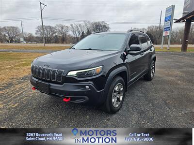 2019 Jeep Cherokee Trailhawk Elite 4WD w/Sunroof   - Photo 1 - Saint Cloud, MN 56301