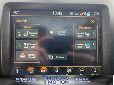 2019 Jeep Cherokee Trailhawk Elite 4WD w/Sunroof   - Photo 12 - Saint Cloud, MN 56301