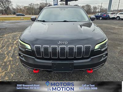 2019 Jeep Cherokee Trailhawk Elite 4WD w/Sunroof   - Photo 8 - Saint Cloud, MN 56301