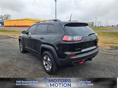 2019 Jeep Cherokee Trailhawk Elite 4WD w/Sunroof   - Photo 3 - Saint Cloud, MN 56301