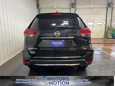2018 Nissan Rogue S AWD - Photo 4 - Saint Cloud, MN 56301