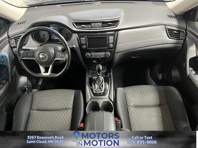 2018 Nissan Rogue S AWD - Photo 9 - Saint Cloud, MN 56301