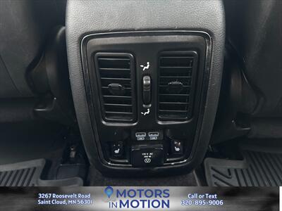 2018 Jeep Grand Cherokee Limited 4WD   - Photo 15 - Saint Cloud, MN 56301