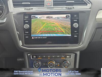 2019 Volkswagen Tiguan SE 4Motion AWD   - Photo 12 - Saint Cloud, MN 56301