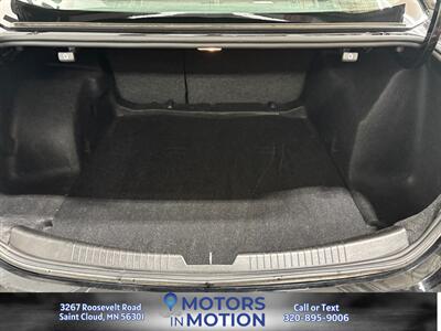 2023 Chevrolet Malibu LT   - Photo 17 - Saint Cloud, MN 56301