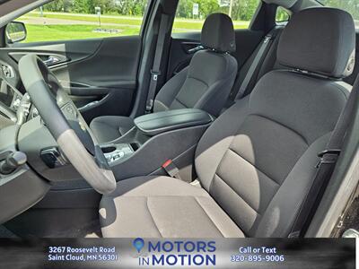 2023 Chevrolet Malibu LT   - Photo 9 - Saint Cloud, MN 56301