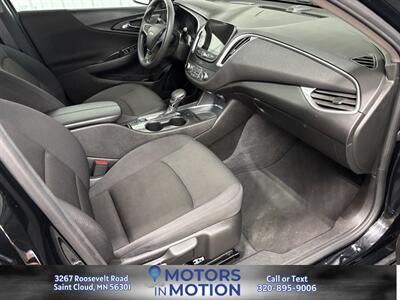 2023 Chevrolet Malibu LT   - Photo 14 - Saint Cloud, MN 56301