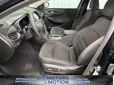2023 Chevrolet Malibu LT   - Photo 9 - Saint Cloud, MN 56301