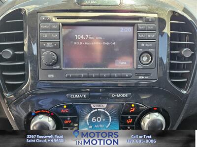 2013 Nissan JUKE SL AWD w/Sunroof   - Photo 14 - Saint Cloud, MN 56301