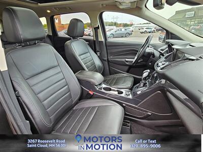 2015 Ford Escape Titanium AWD   - Photo 13 - Saint Cloud, MN 56301