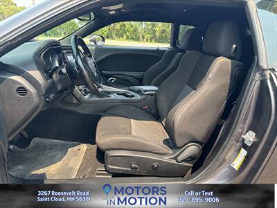 2020 Dodge Challenger R/T 5.7L - Photo 9 - Saint Cloud, MN 56301