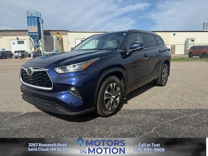 2020 Toyota Highlander XLE  
