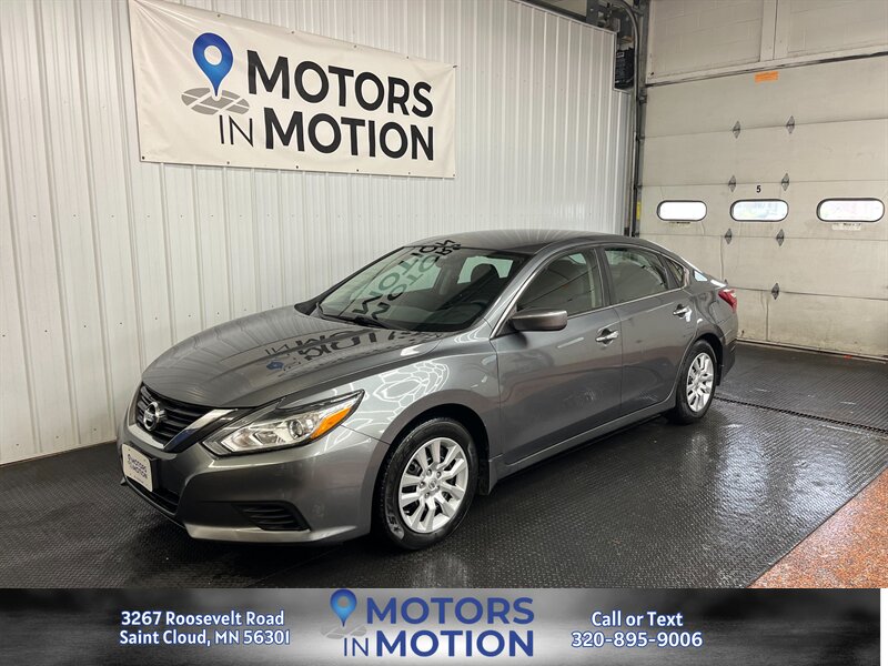 2017 Nissan Altima 2.5 S  