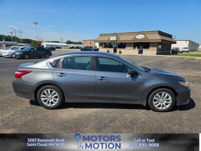 2017 Nissan Altima 2.5 S   - Photo 5 - Saint Cloud, MN 56301