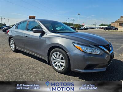 2017 Nissan Altima 2.5 S   - Photo 4 - Saint Cloud, MN 56301