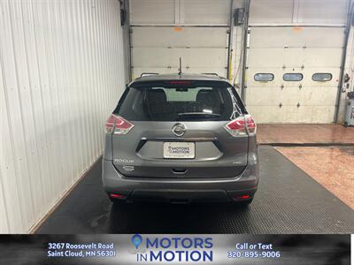 2016 Nissan Rogue S AWD   - Photo 7 - Saint Cloud, MN 56301