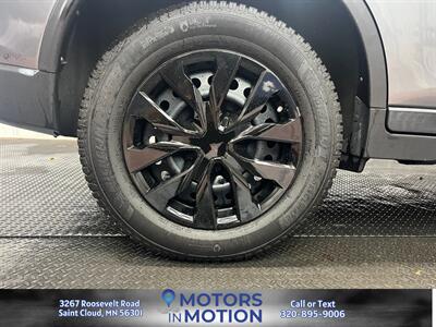 2016 Nissan Rogue S AWD   - Photo 19 - Saint Cloud, MN 56301