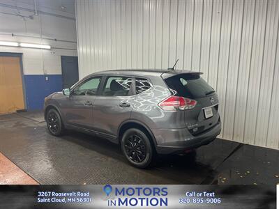 2016 Nissan Rogue S AWD   - Photo 8 - Saint Cloud, MN 56301
