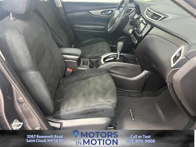 2016 Nissan Rogue S AWD   - Photo 14 - Saint Cloud, MN 56301